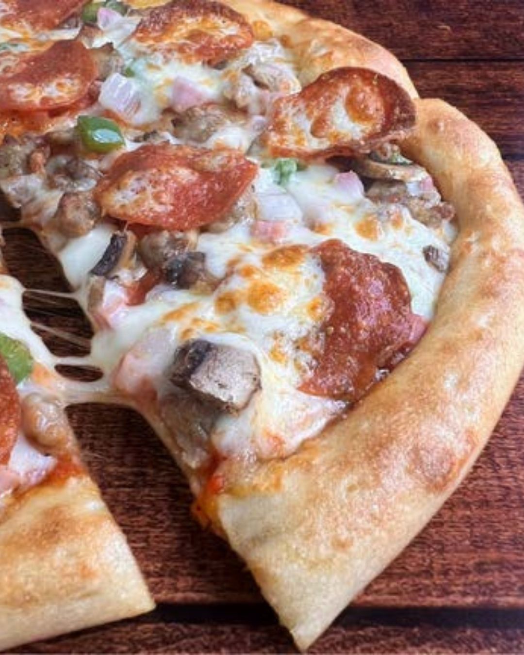Stoner's Pizza Joint supreme pizza